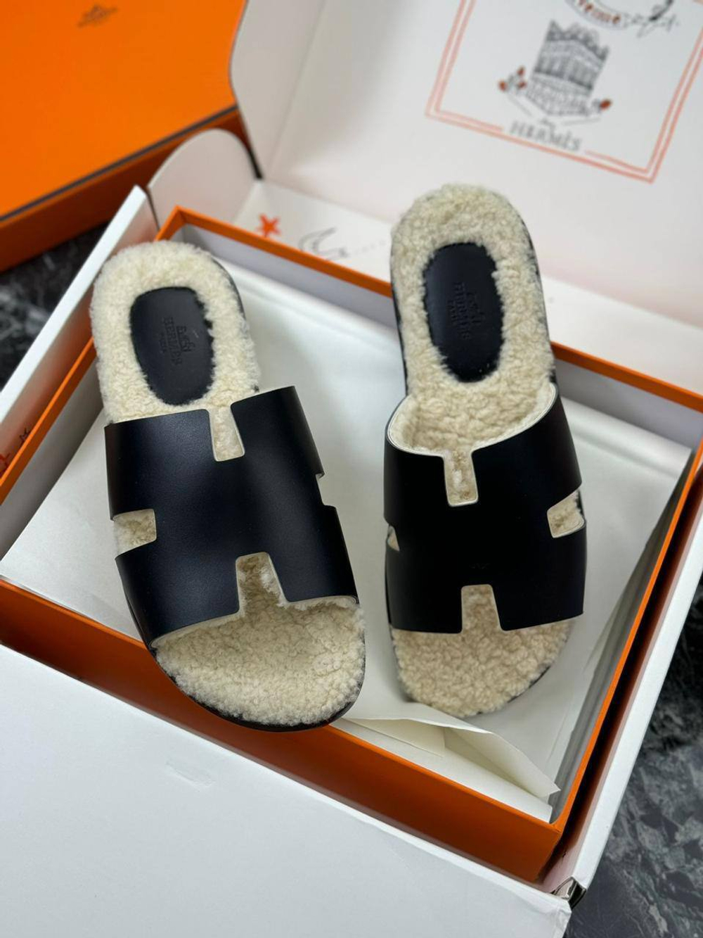Шлепанцы Hermes
