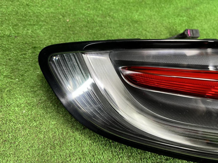 Фонарь левый внешний Porsche Macan 95b (2018-н.в.)