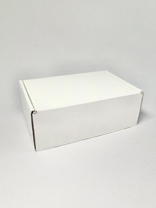 Коробка 16 х 11 х 6 см, белая