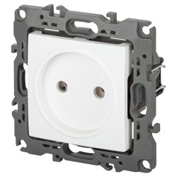Розетка ЭРА Серия 12 12-2105-01М 2P 16А-250В белый матовый
