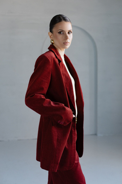 Жакет из вельвета приталенный терракотовый