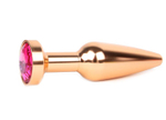 Удлиненная коническая гладкая золотистая анальная втулка с малиновым кристаллом - 11,3 см. (Цвет: малиновый)