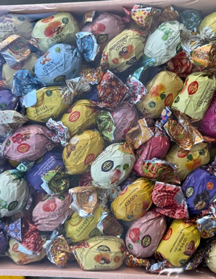 Конфеты ассорти с сухофруктами 3кг Ширин