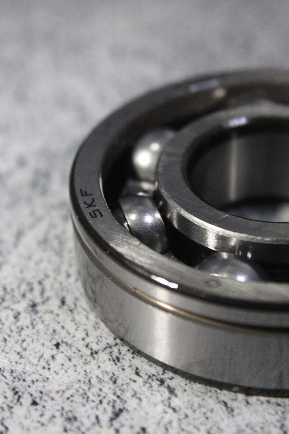 Подшипник SKF 6305 N | 62 x 25 x 17