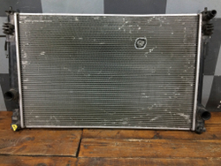 Радиатор двигателя (ДВС) основной Toyota RAV4 V (XA50) 18-нв Б/У Оригинал 1220500230