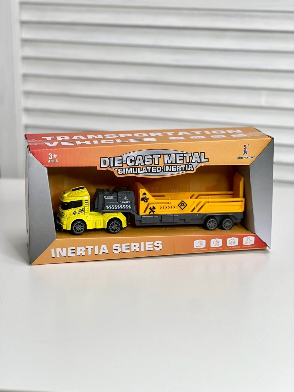 Машина Лесовоз для игры, инерционная (201850097)