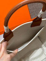 Hermes Steeple 28 cm