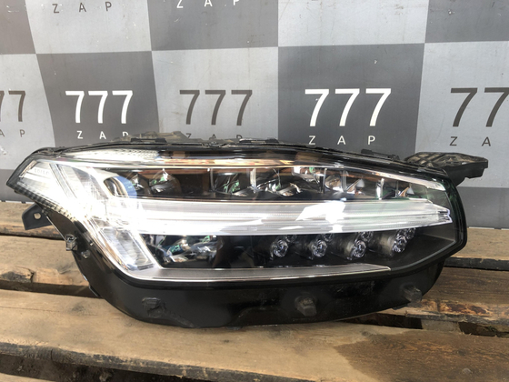 Фара правая Full LED Volvo XC90 2 14-19 Б/У Оригинал 32228297