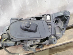 Фара правая ксенон Volvo S60 V60 Cross Country 13-18 Б/У Оригинал 31420262