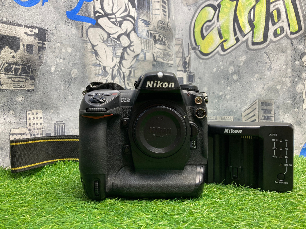 Nikon D2X 193.000 кадров