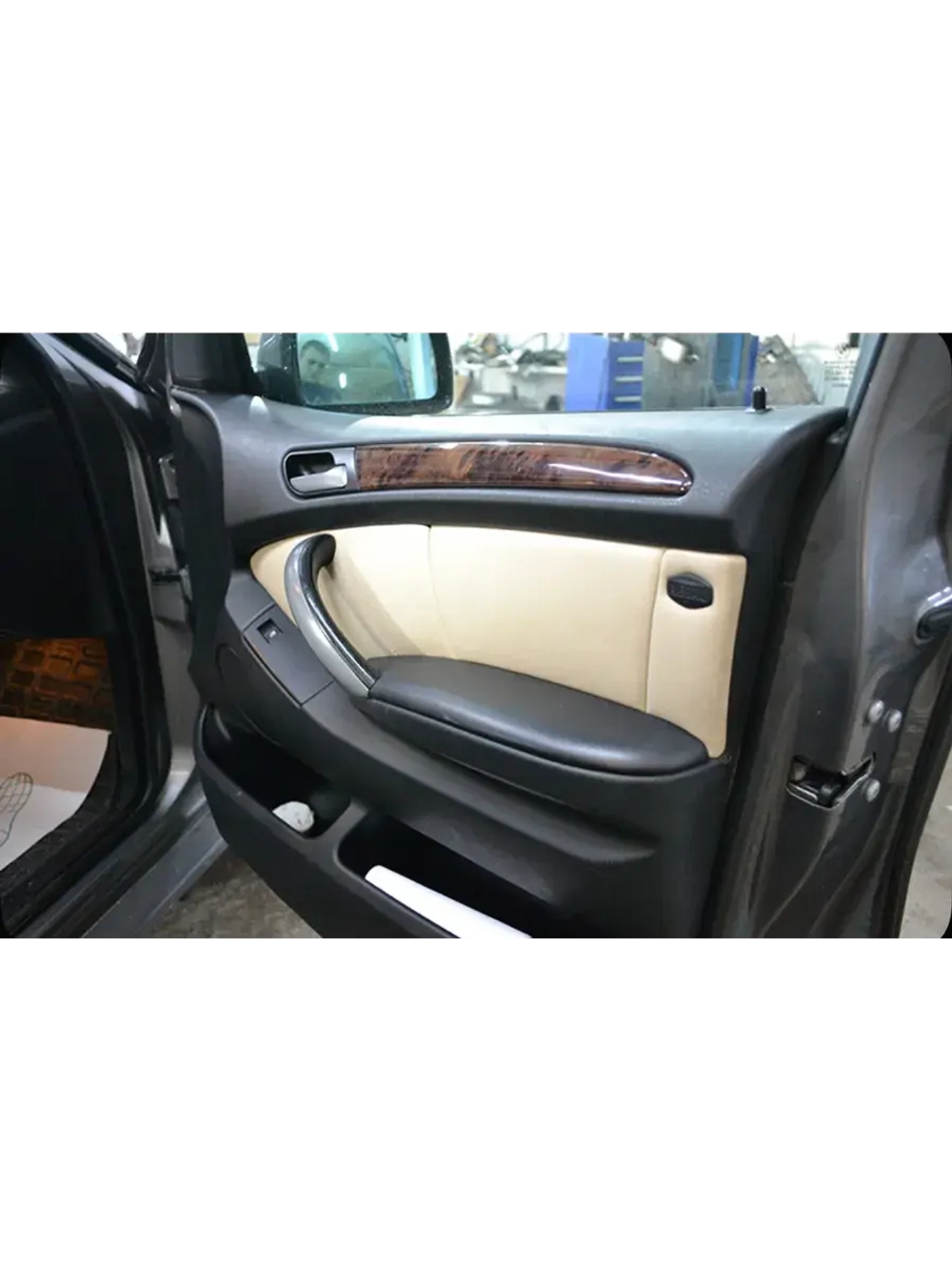Декоративна накладка динамика BMW E 53 X 5