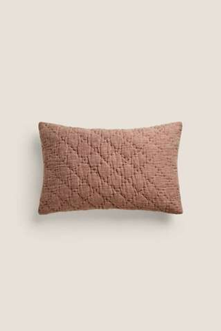ZARA HOME ЧЕХОЛ ДЛЯ ДЕКОРАТИВНОЙ ПОДУШКИ «РОМБЫ», БОРДОВЫЙ