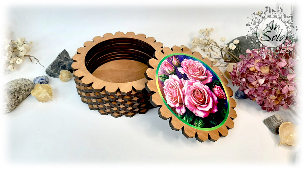 Большая деревянная шкатулка "Розовые розы"