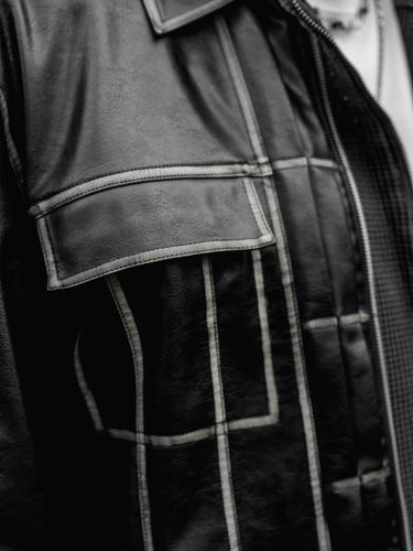 Кожаная куртка из эко-кожи