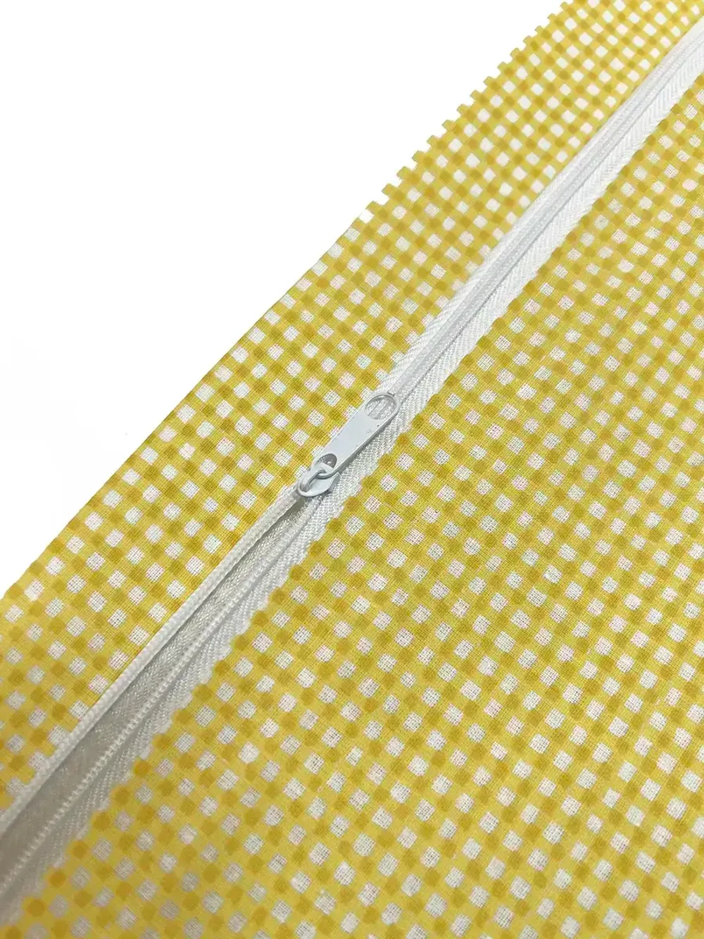 Наволочка комплект 2шт перкаль Сказка "Желтая клеточка" 40х40 см на молнии