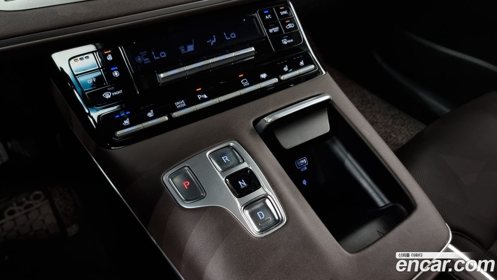 Hyundai The New Grandeur (Azera) IG Hybrid Exclusive (11.2020)