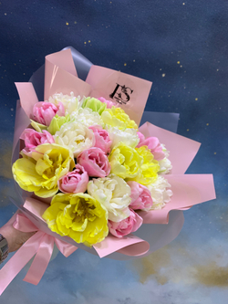 Букет № 40 из тюльпанов (микс)