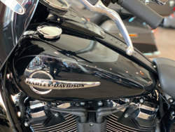 HERITAGE CLASSIC 107, FLHC, Harley-Davidson 2020