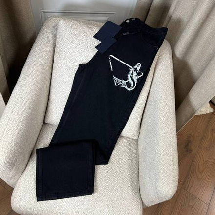 Джинсы Prada