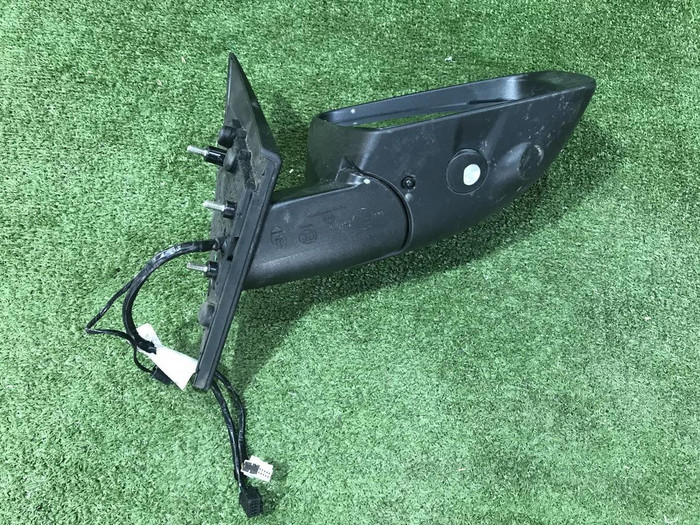 Зеркало правое Maserati Levante (2016-2024) 20к.