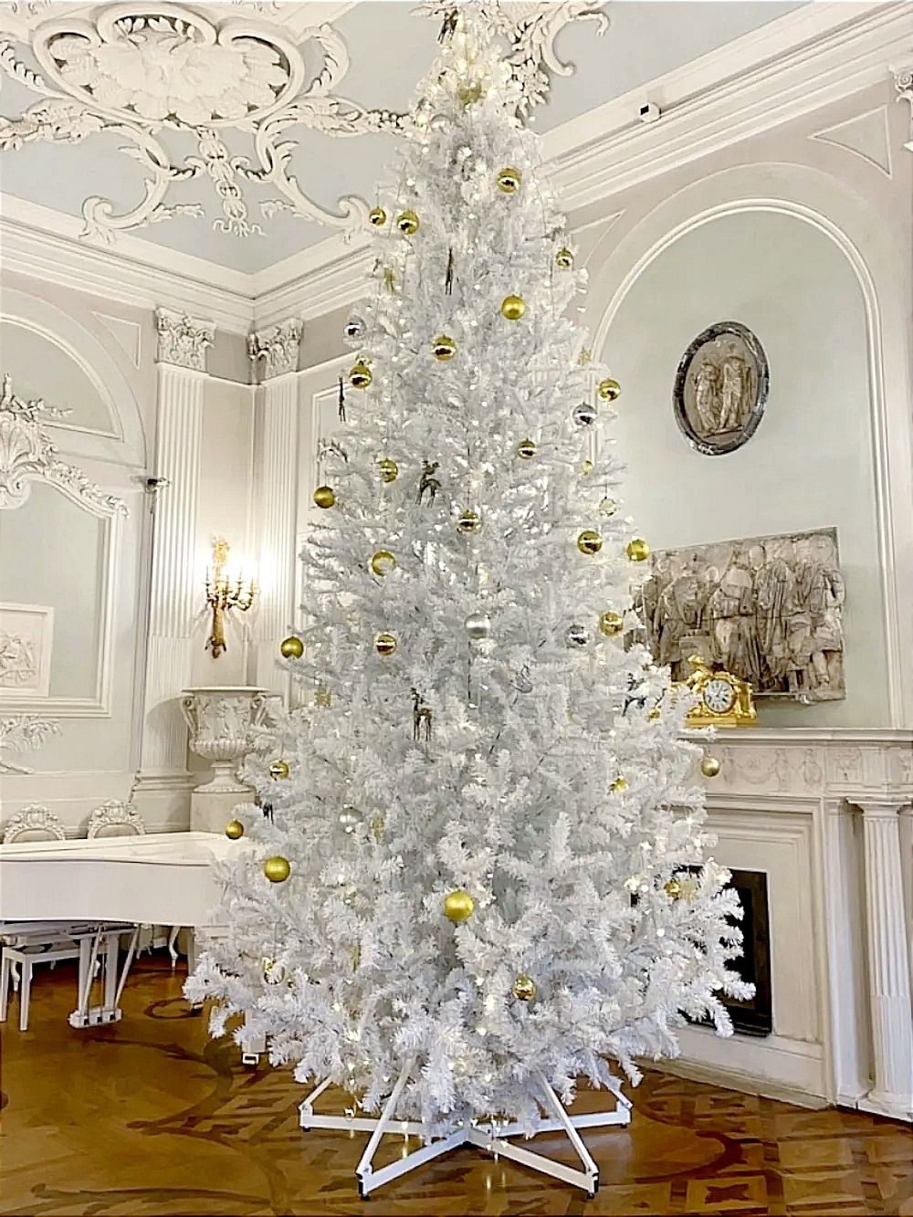 Большая белая елка «Рублевская» (белая пвх) 4 м