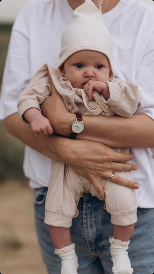 Комбинезон для новорожденного бежевый