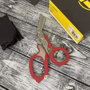 Мультитул Leatherman Raptor, красный