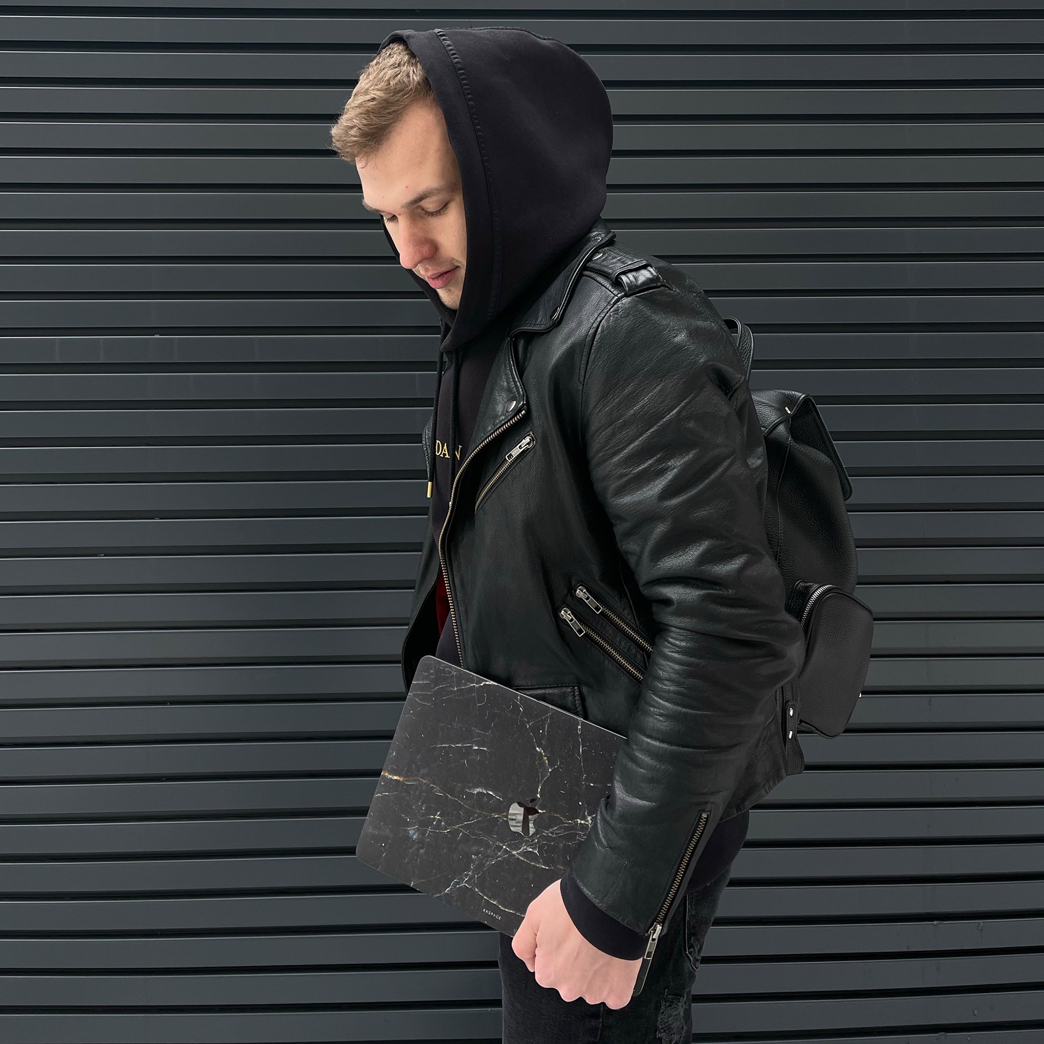 Виниловая наклейка NEW GALAXY для MacBook