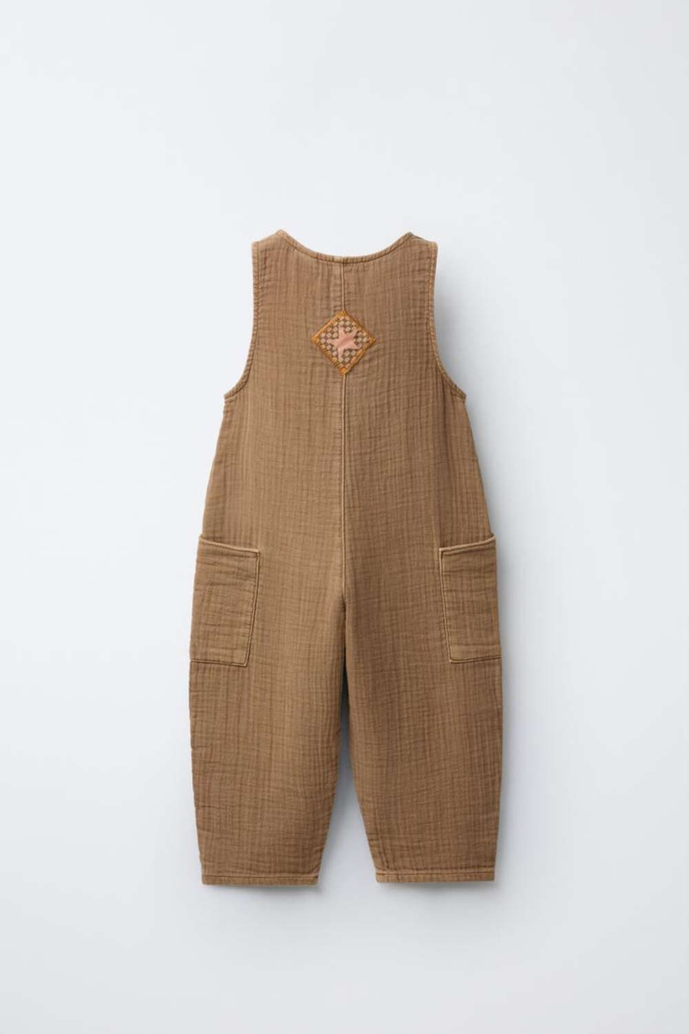 ZARA ДЛИННЫЙ КОМБИНЕЗОН В ДЕРЕВЕНСКОМ СТИЛЕ С НАШИВКАМИ, СВЕТЛО-КОРИЧНЕВЫЙ