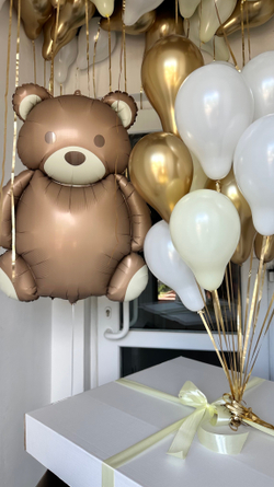 Набор воздушных шаров в большой коробке №1006