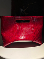 Сумка Луна питон кармин