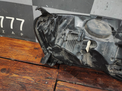 Фара правая галоген Renault Kaptur 16-22 Б/У Оригинал 260108765R