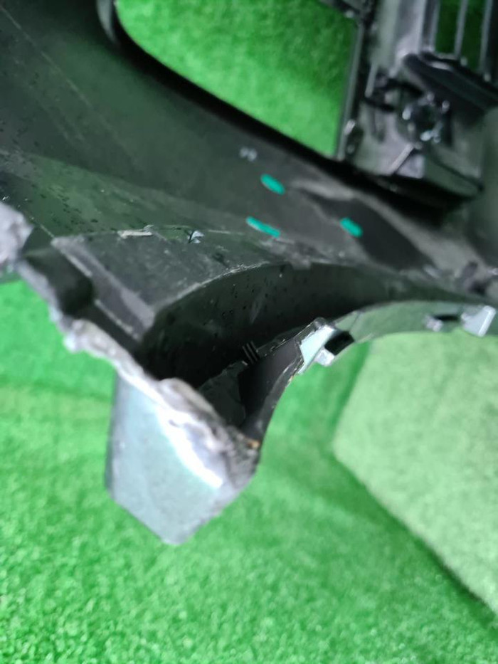 Бампер передний Lixiang L9 (2022-н.в.)