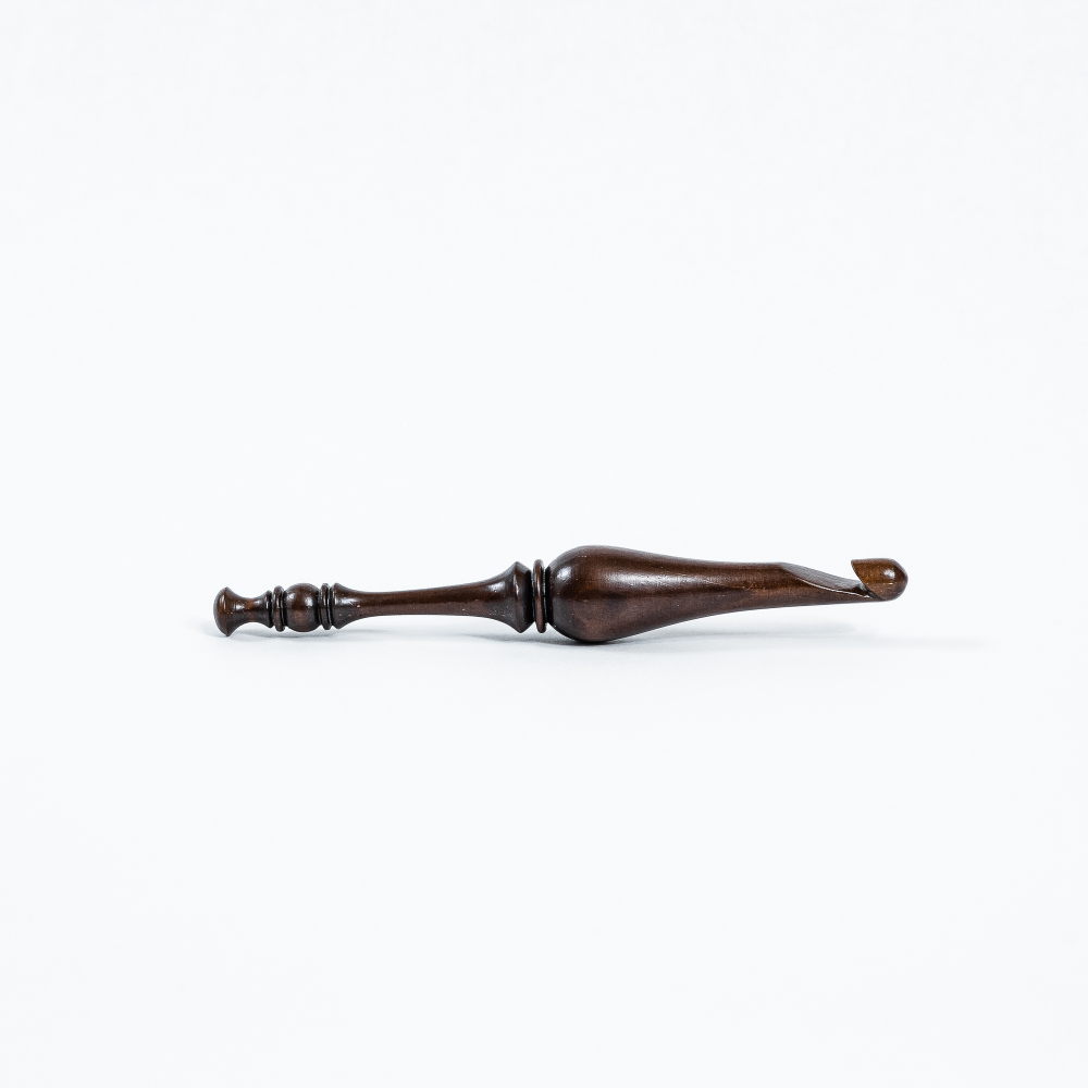 Деревянный крючок для вязания из древесины кедра 11 мм. K253