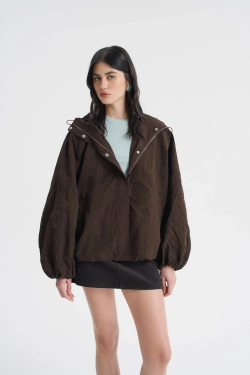 Куртка из жатой плащёвки