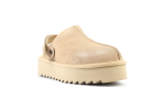 UGG Goldenstar Clog Platform Sand