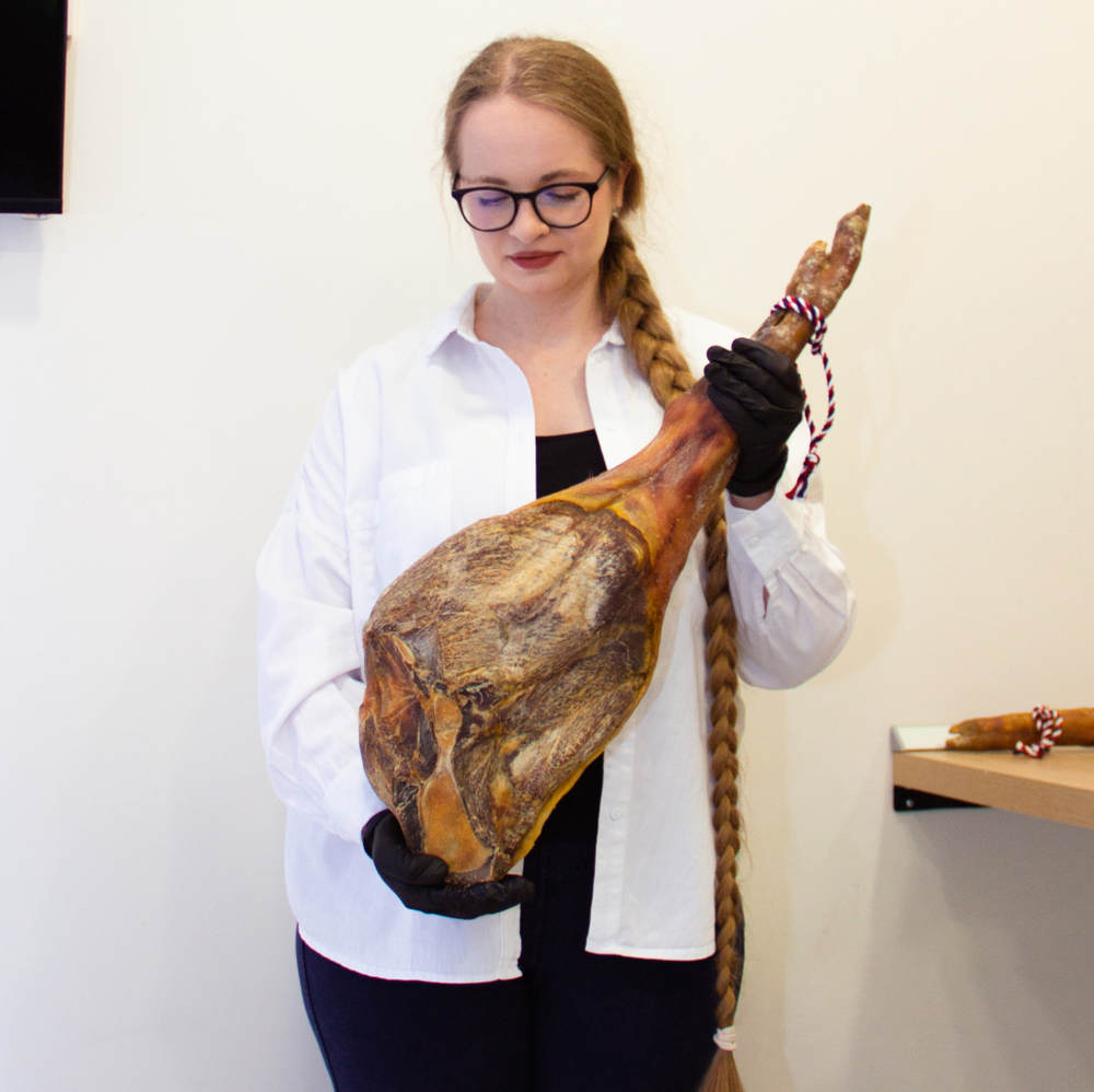 Сибирский хамон "Малыш" 10 месяцев