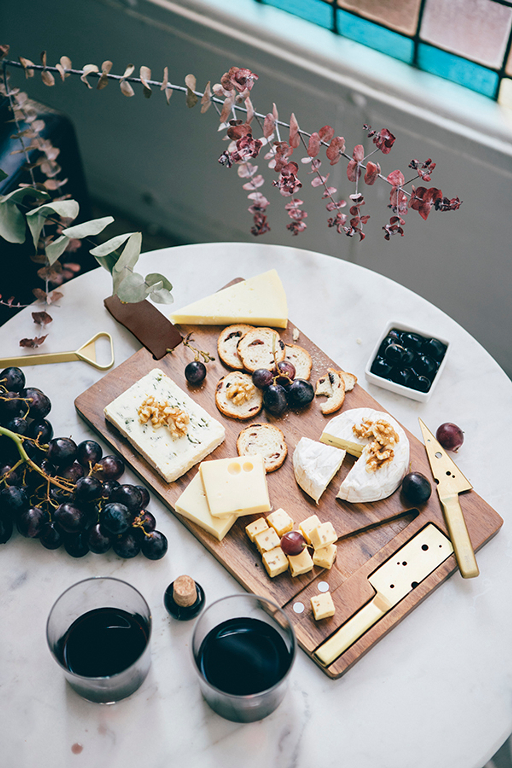 Доска для нарезки сыра + 2 ножа cheeseporn