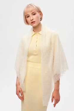 Оренбургский пуховый платок с шелком АШ100-02 экрю