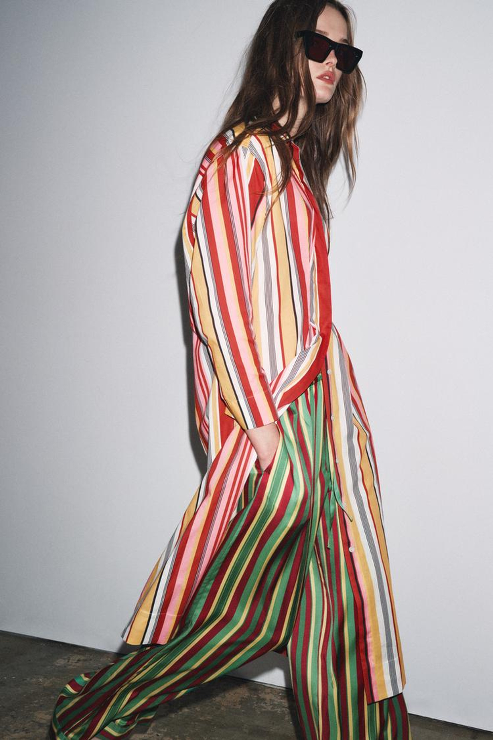 ZARA ПЛАТЬЕ-РУБАШКА В ПОЛОСКУ — ZW COLLECTION, РАЗНОЦВЕТНЫЙ