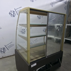 Витрина холодильная 900