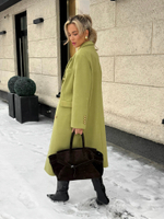 Пальто двубортное в цвете лайм