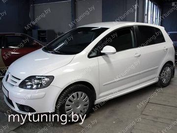 Пороги в стиле R-Line для Volkswa Golf Plus