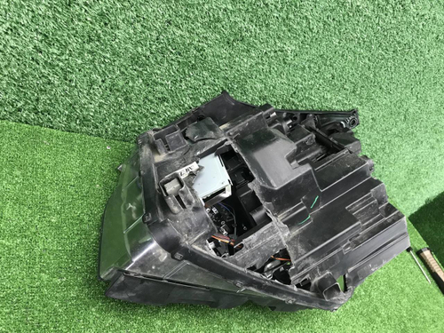 Битая Фара правая Hyundai Santa Fe 4 TM 20-24 LED