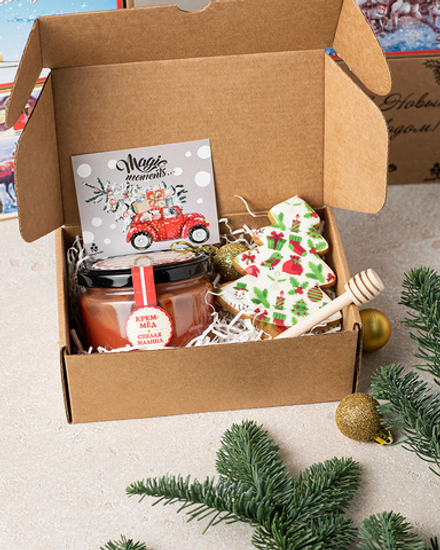 Новогодний подарочный набор с крем-медом и пряником в форме елочки №3