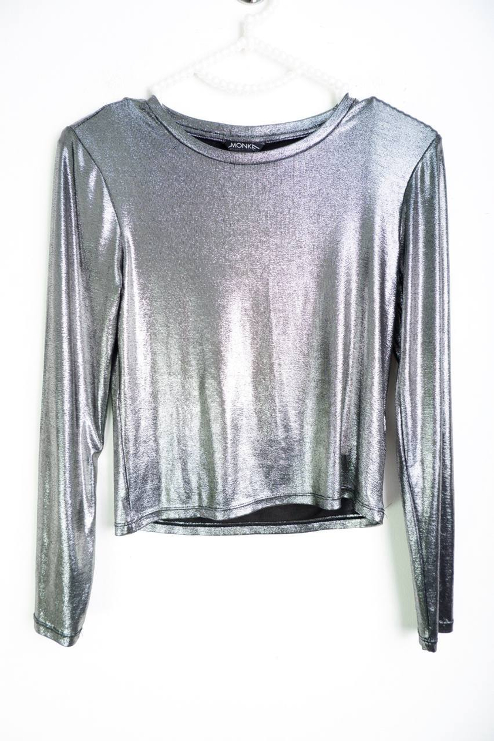 Блузка Monki для зажигательной вечеринки, маркировка XS, визуально на 42 размер