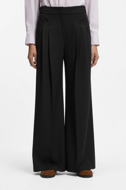 Relaxed-fit trousers with wide leg