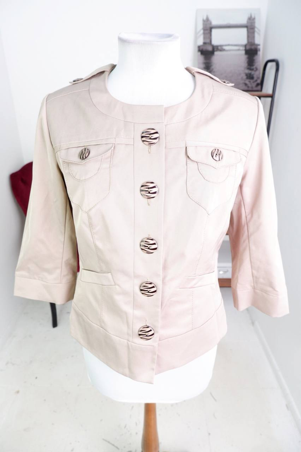 Жакет Elady приятного оттенка, визуально на 48 размер