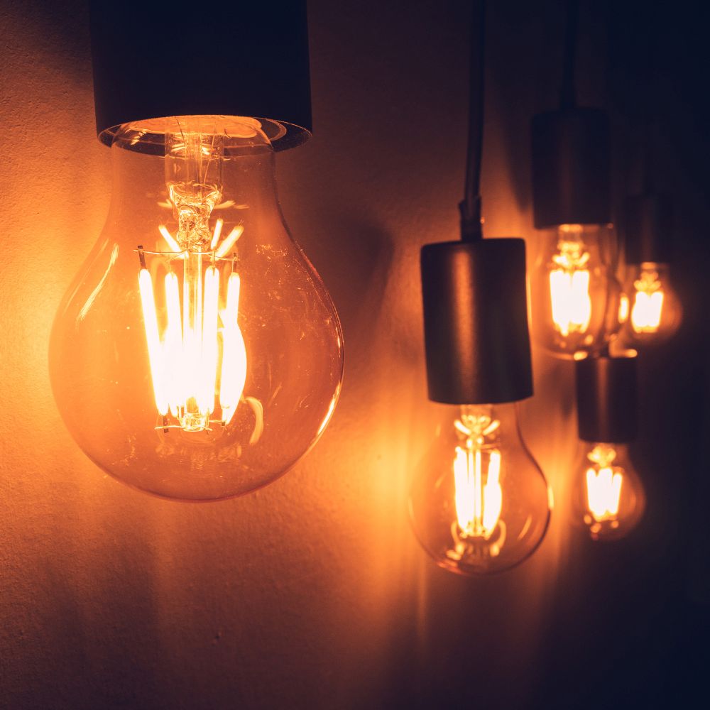 LED-A60-6W-GOLDEN-E27 GLV21GO Лампа светодиодная Vintage. Форма A. золотистая колба. Картон. ТМ Uniel