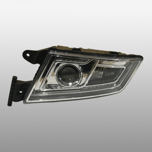 812W25101-6021 - Фара левая LED на тягач Sitrak